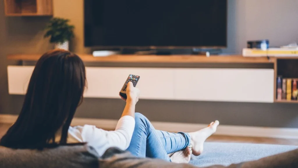 Como instalar Samsung TV Plus em TV antiga