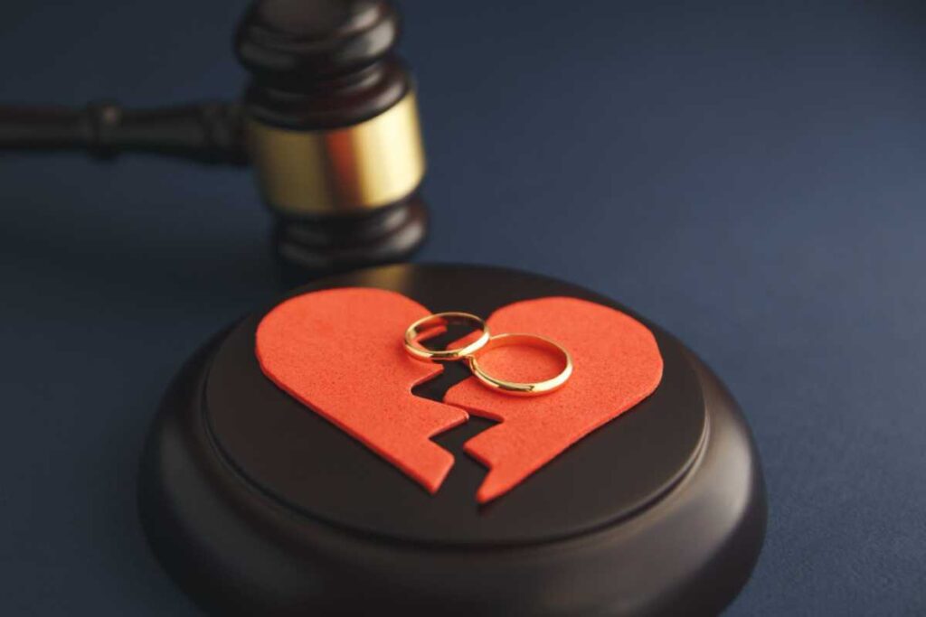 Advogada especialista em divórcio: divórcio como um processo de cura e recomeço Advogada especialista em divórcio: divórcio como um processo de cura e recomeço